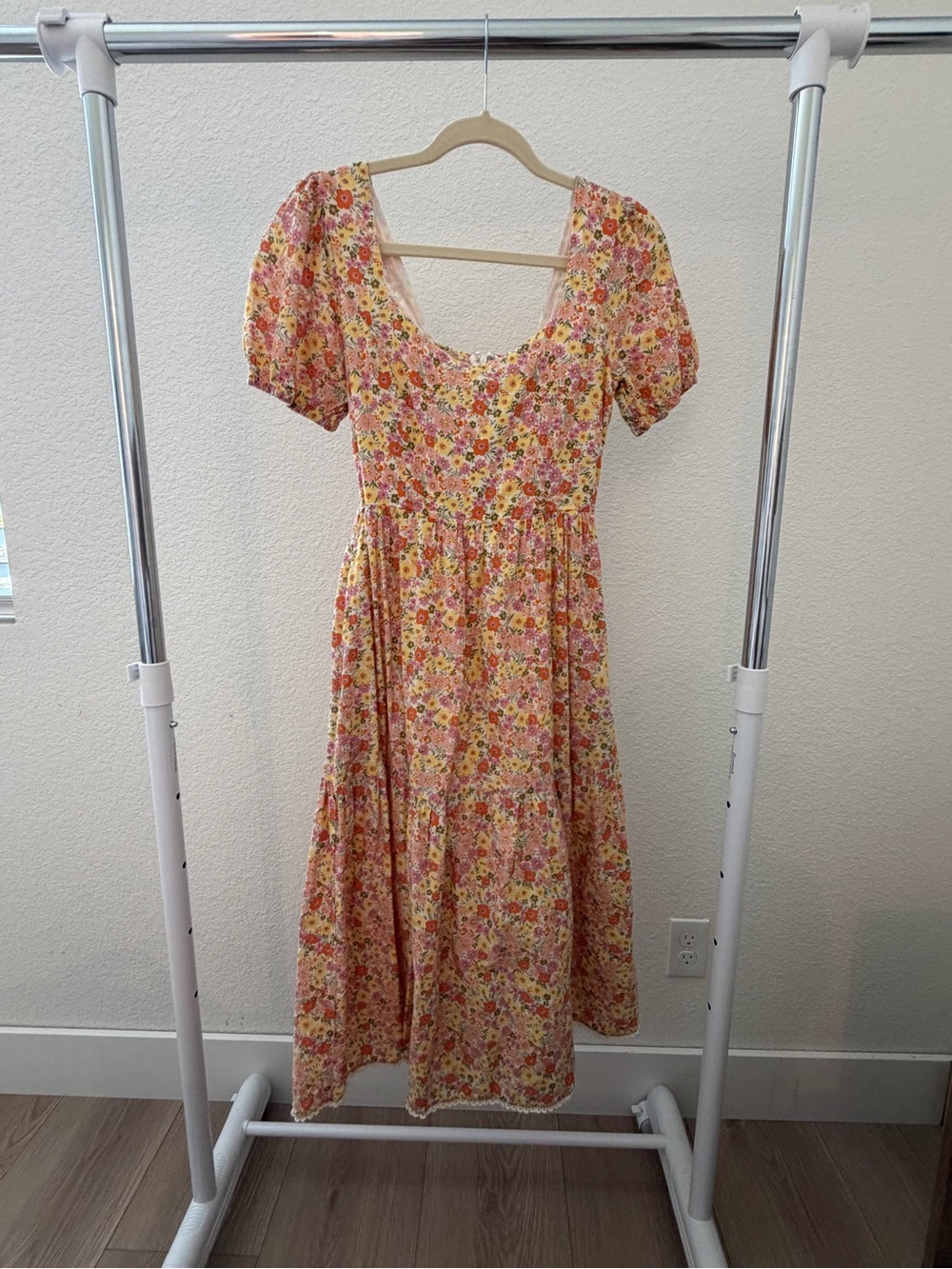 Lost + Wander Peach Floral Square-Neck Midi Dress